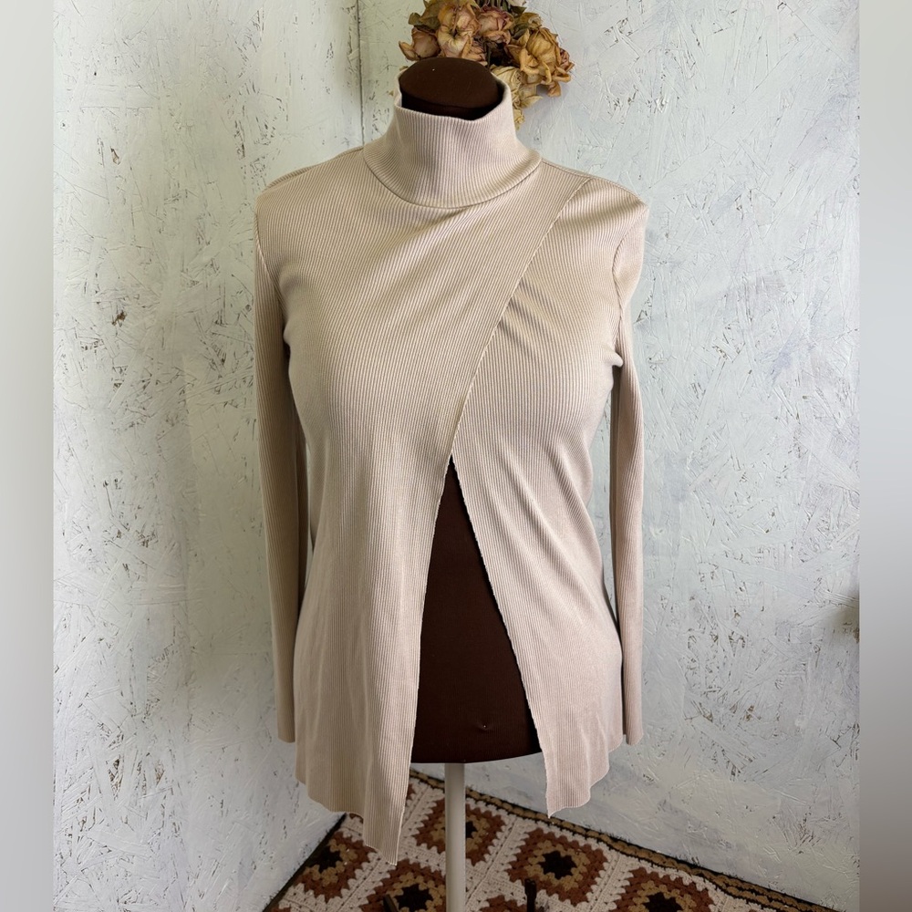 The Range NYC Ribbed Turtleneck Split Tunic Long Sleeve Cream Size Medium